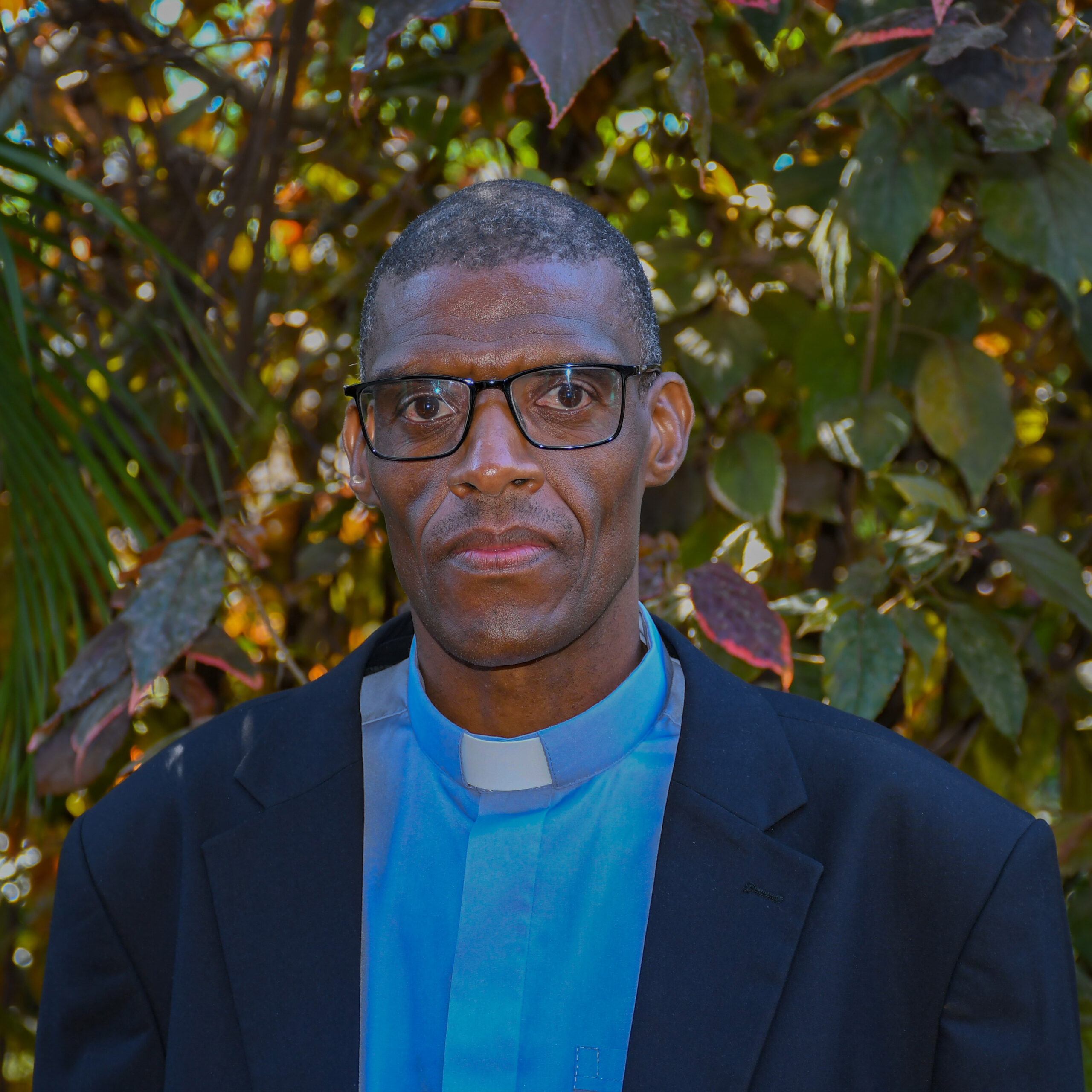fr Tryvis